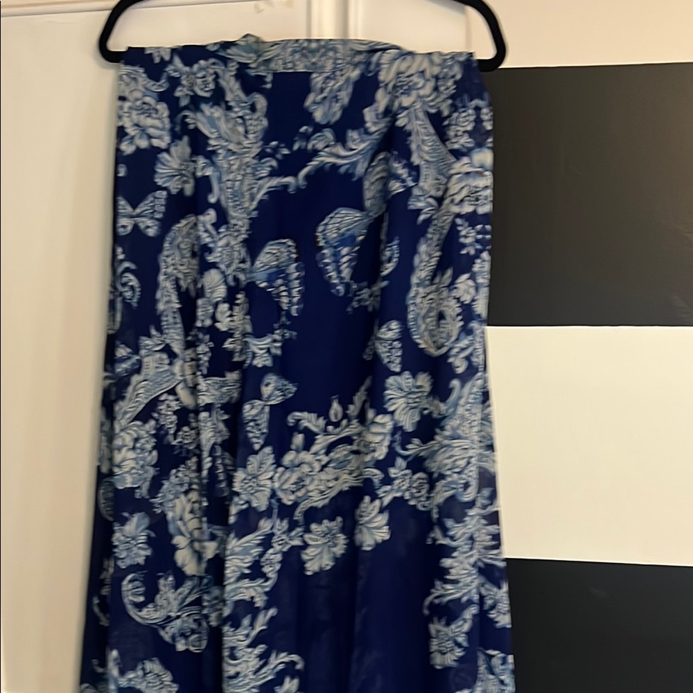 Elegant Blue Floral Skirt
